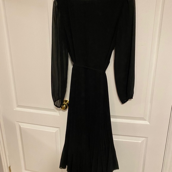 Wilfred Accordion Wrap Dress - Picture 3 of 3